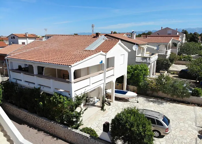 Apartments Davorka