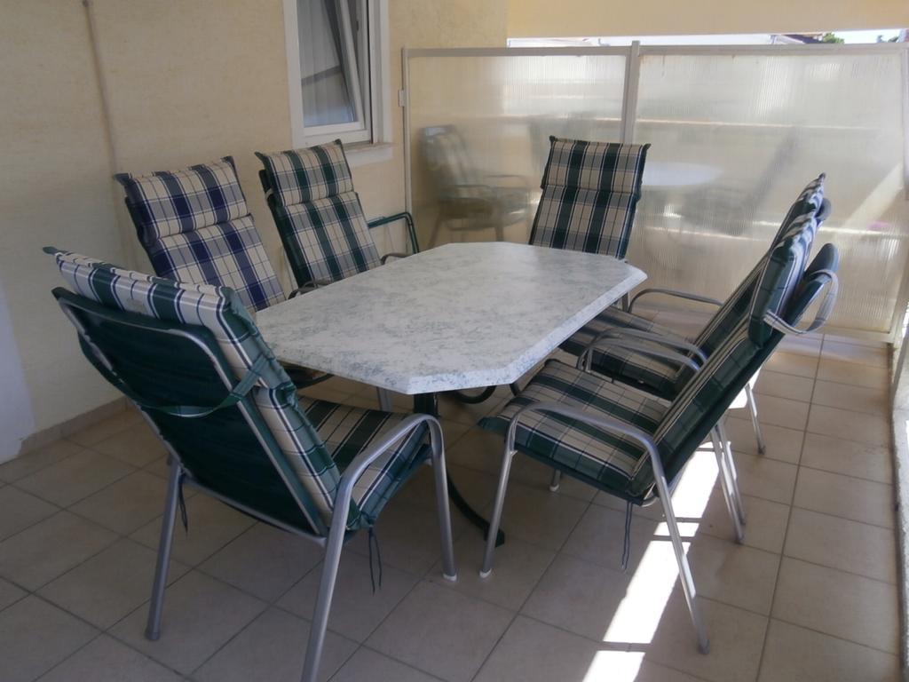 Apartament Davorka Vir